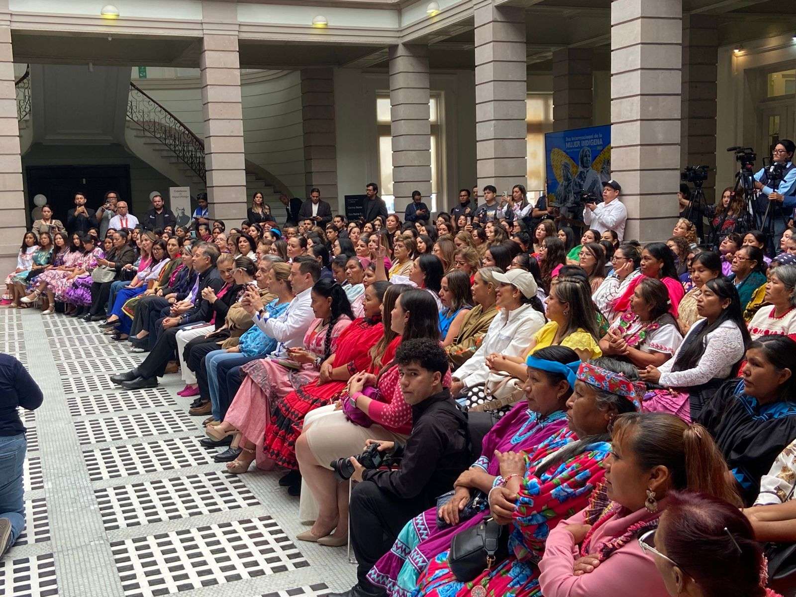Celebran el Día Internacional de la Mujer Indígena en Casa Chihuahua ...