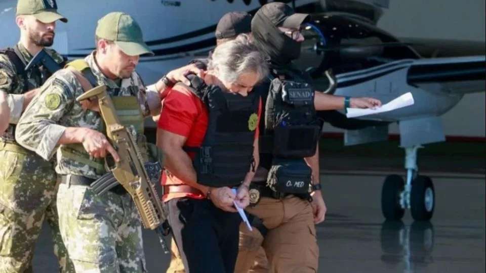 Expulsa Paraguay a Hernán Bermúdez, líder de La Barredora 