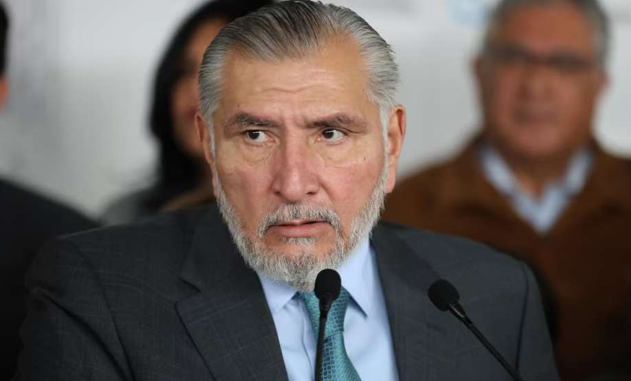 Asegura Adán Augusto estar despreocupado por traslado de Hernán Bermúdez
