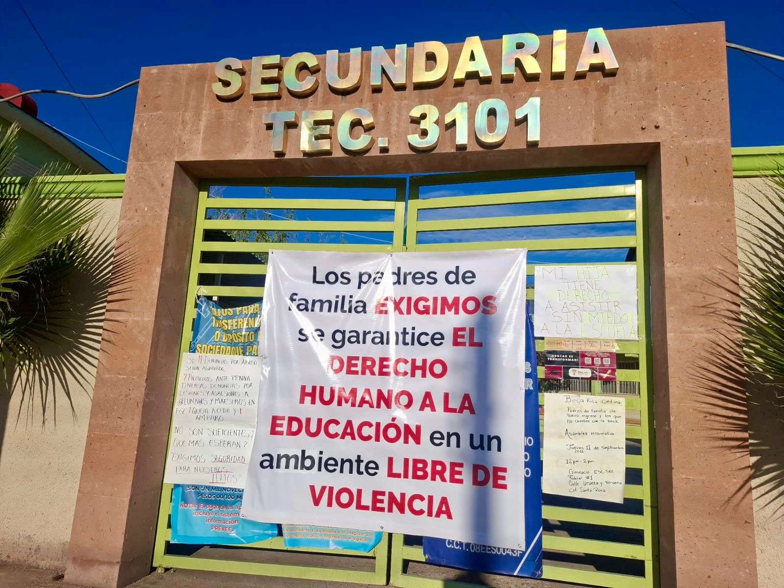 Sigue tomada la Secundaria Estatal 3101