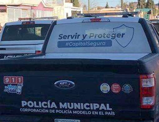 A punta de pistola le quitan su moto