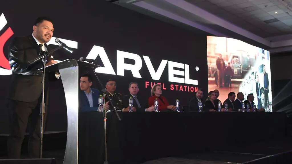 Involucran a dueño de Carvel en la red del huachicol fiscal