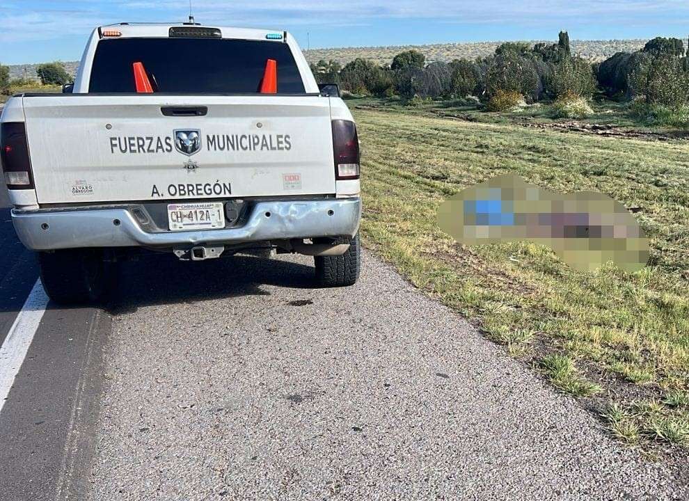 Hallan un muerto en la carretera a Álvaro Obregón