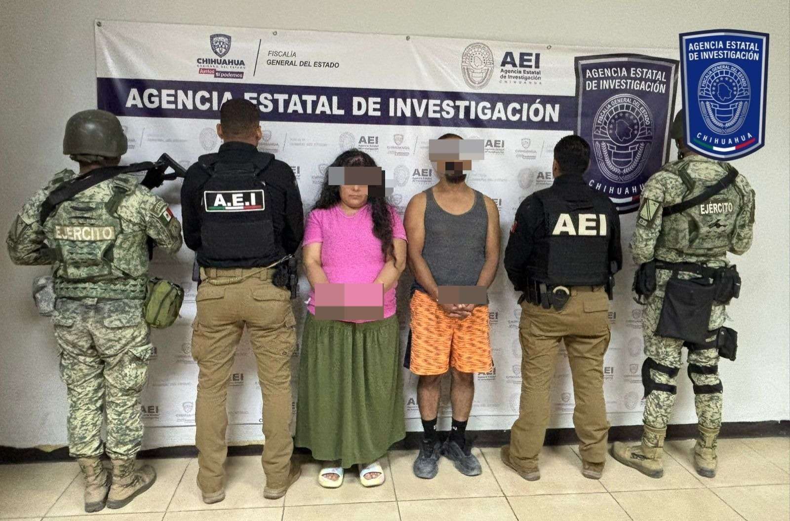 Detienen a pareja que viajaba en una motocicleta con reporte de robo