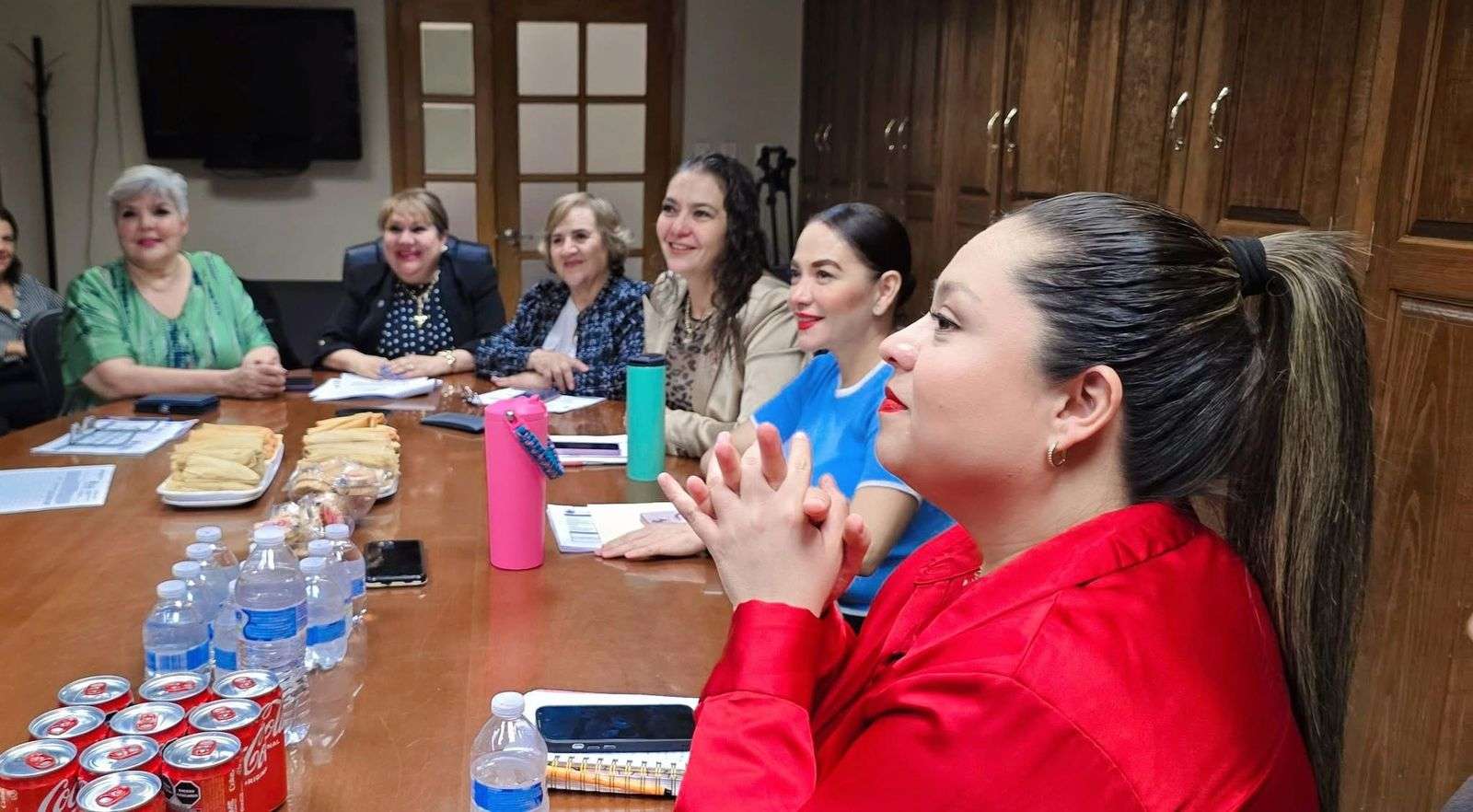 Analizan entregar 5 mdp del presupuesto municipal a jefas de familia