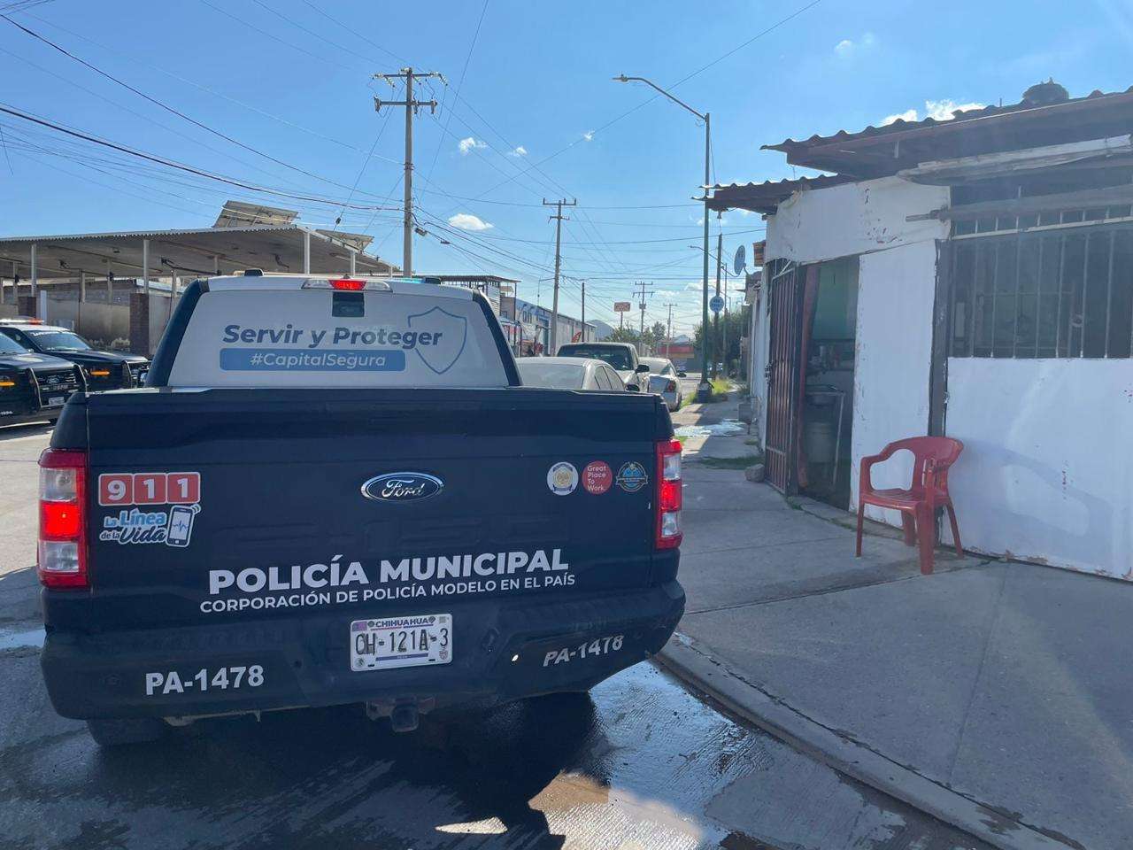 Sufren severas quemaduras por flamazo en menudería