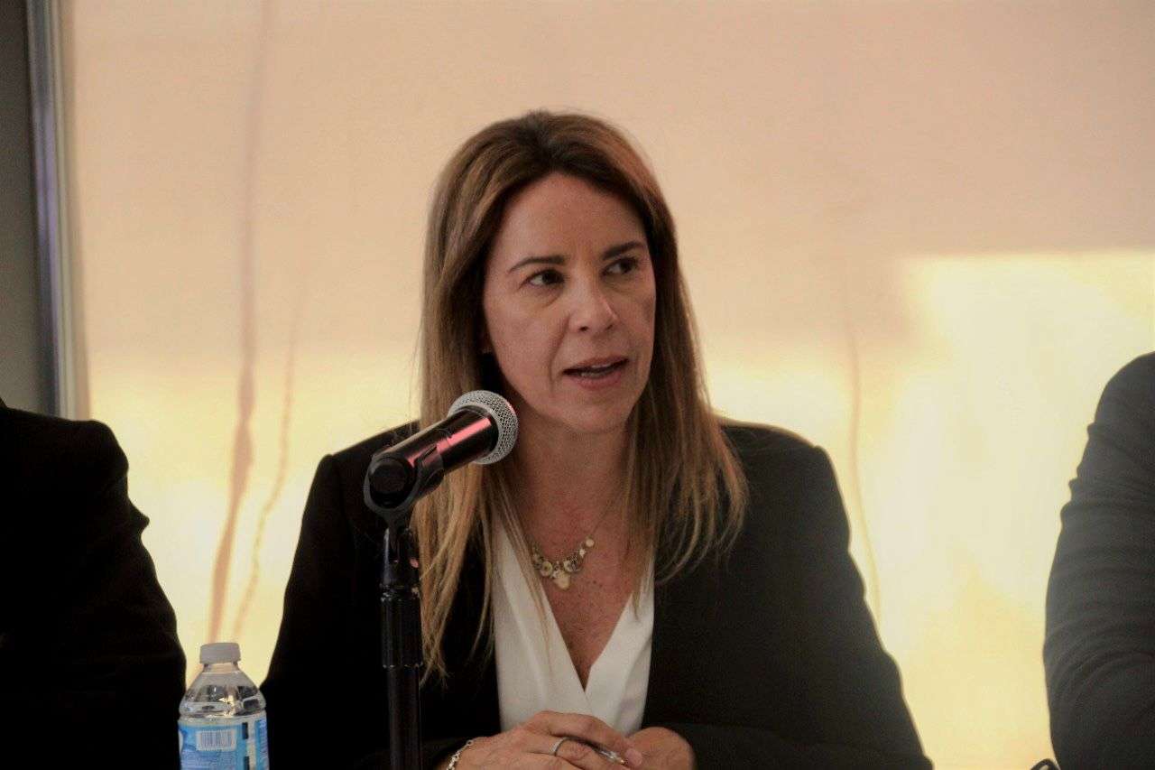 Realizan encuesta telefónica sobre la diputada Manque Granados