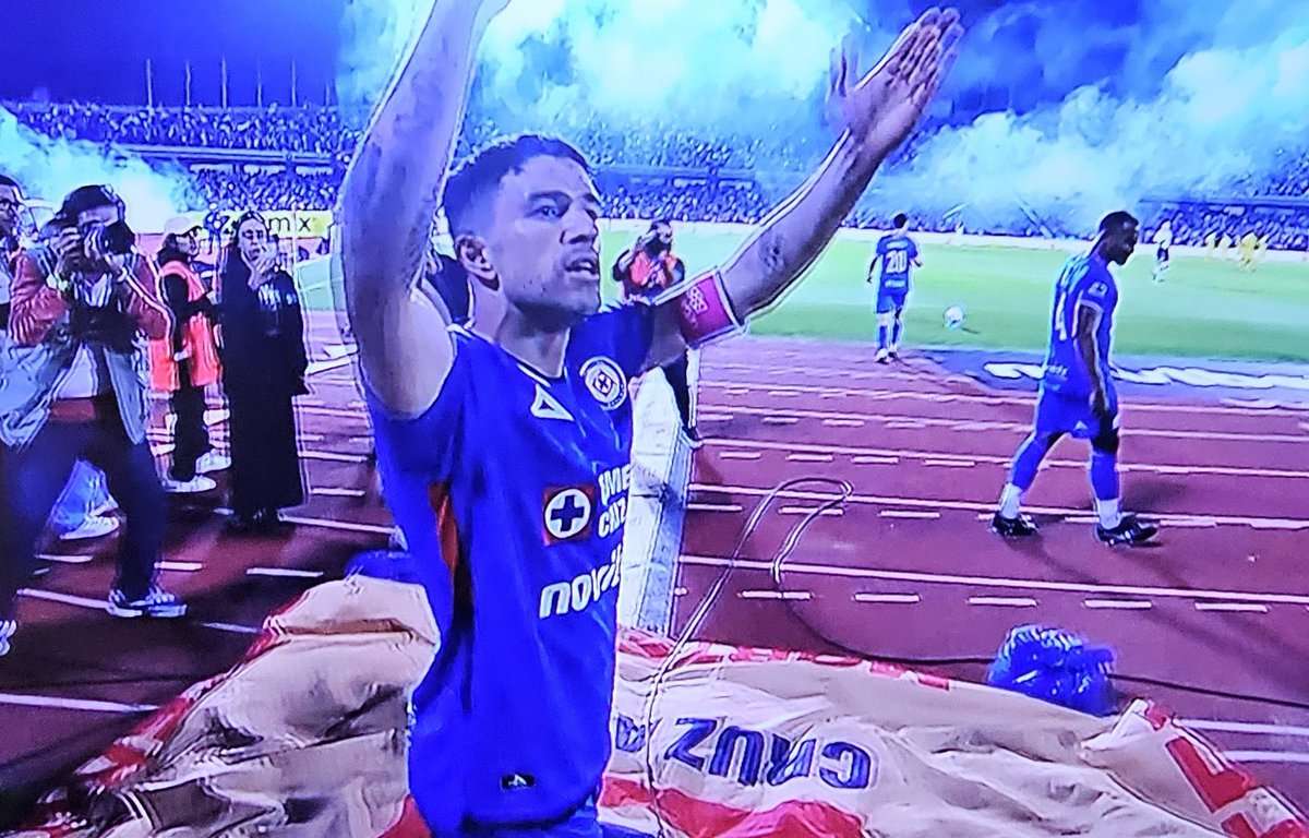 Anota Cruz Azul el 2-1 vs América