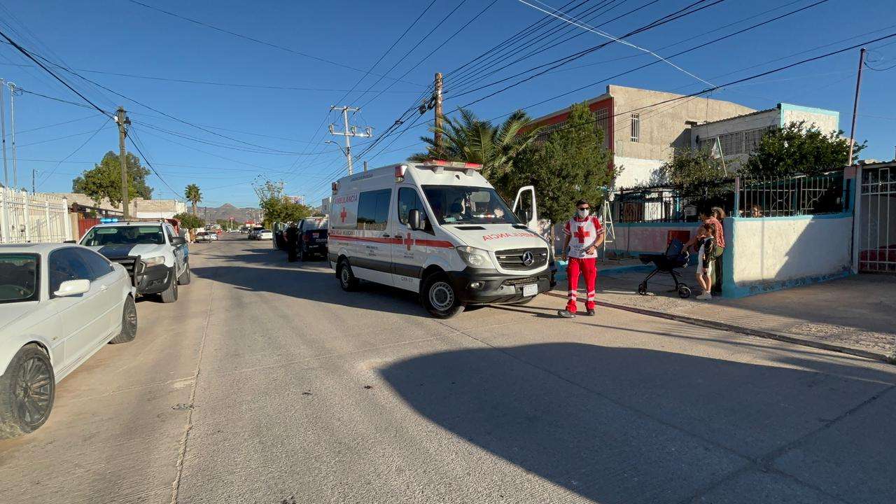 Sufre severas quemaduras por flamazo en Villa Juárez