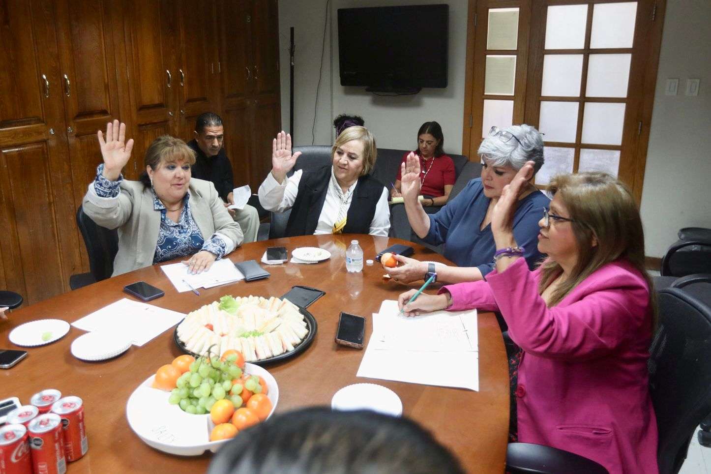 Presentan regidores y DIF nuevo plan de talleres para adultos mayores