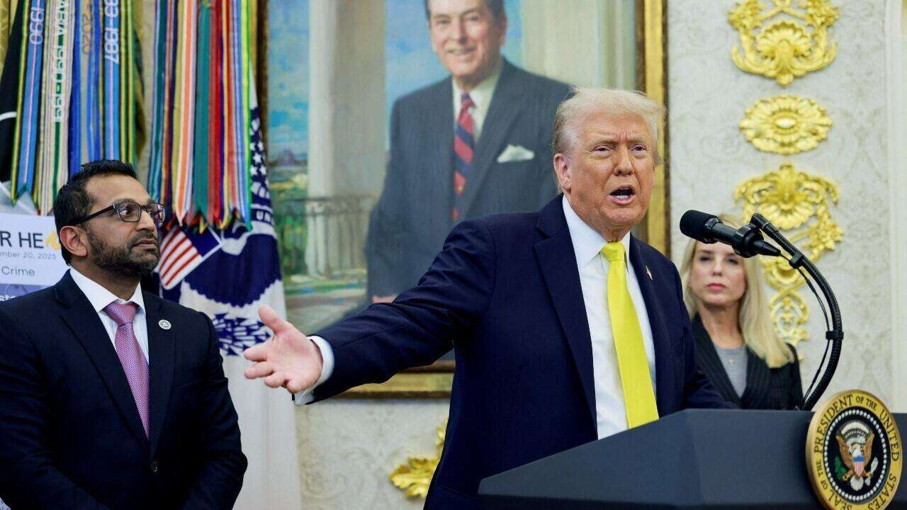 Rompe Trump negociaciones comerciales con canadá por comportamiento atroz en publicidad