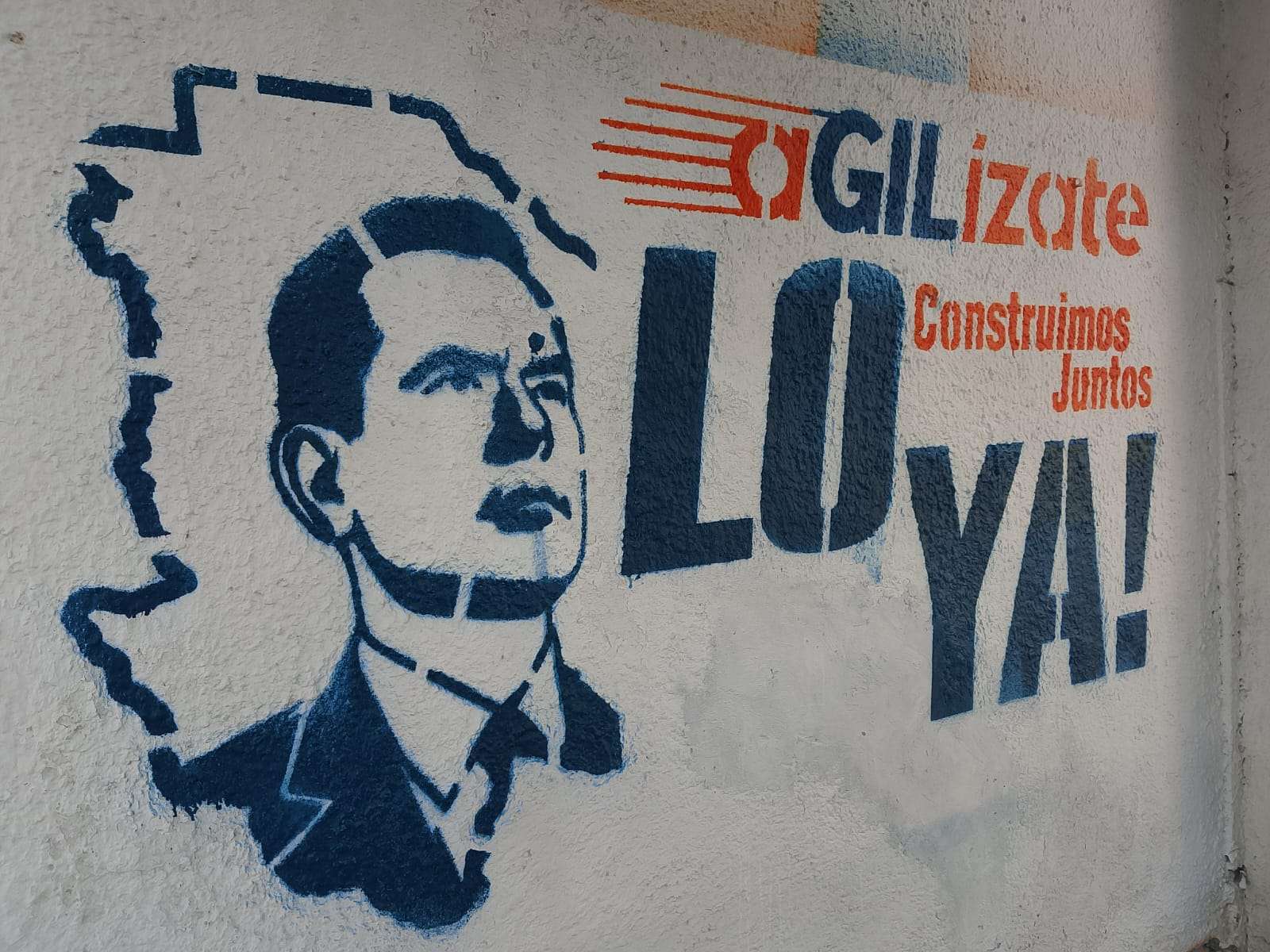 Aparecen bardas pintadas en favor a Gilberto Loya 