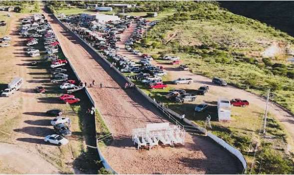 Balacera en carril de carreras de Parral; 8 muertos