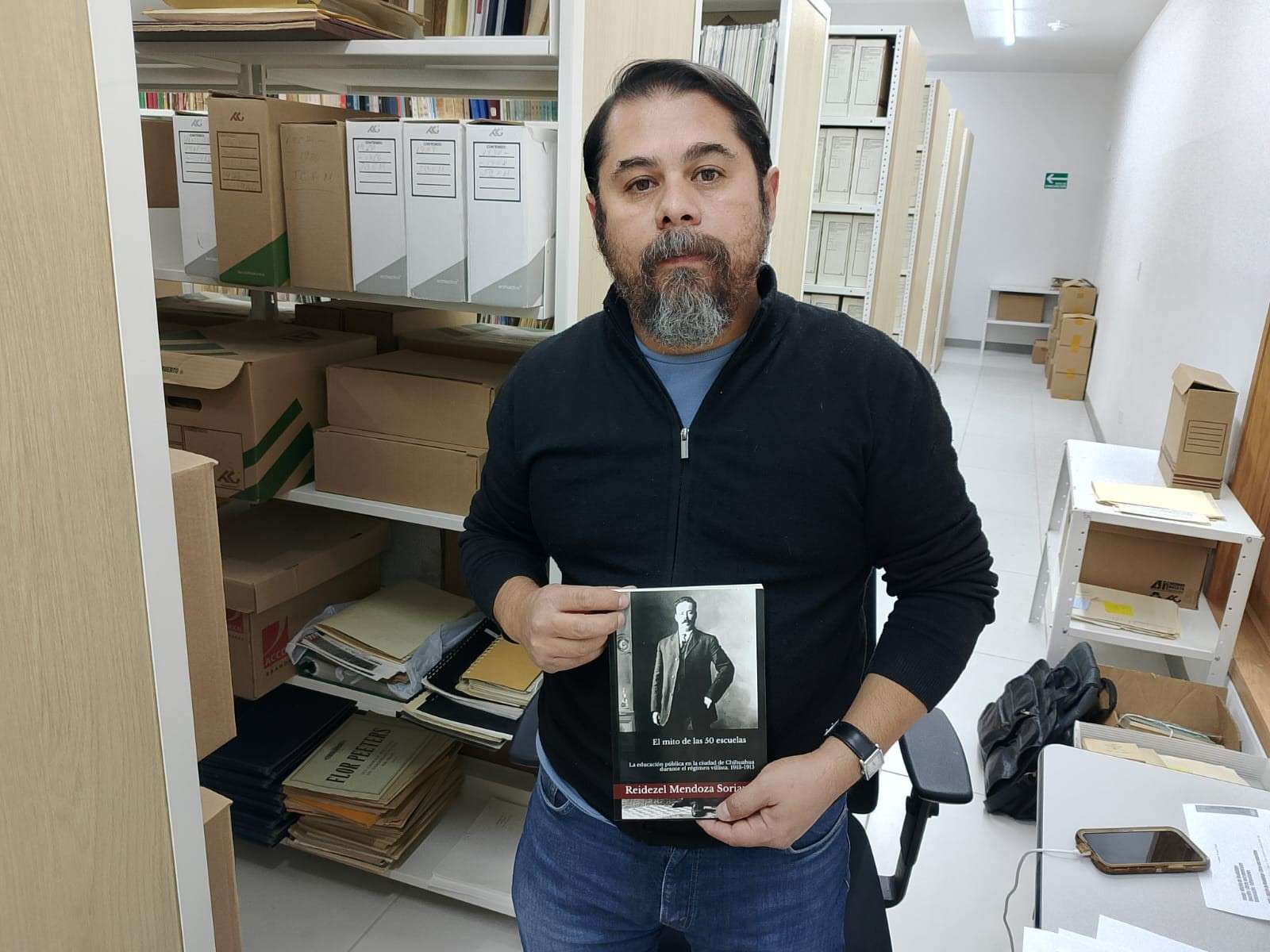 Reidezel Mendoza Soriano, historiador y encargado del Archivo Histórico de la Arquidiócesis de Chihuahua