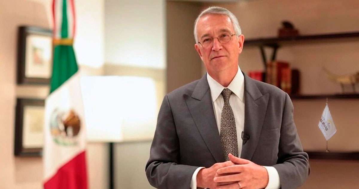 No descarta líder del Pan a Salinas Pliego como candidato presidencial