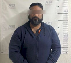 Suspenden clases en escuela luego de captura del director por abuso sexual