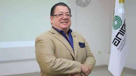 Cierre en Aduanas deja pérdidas por 800 mdd diarios 