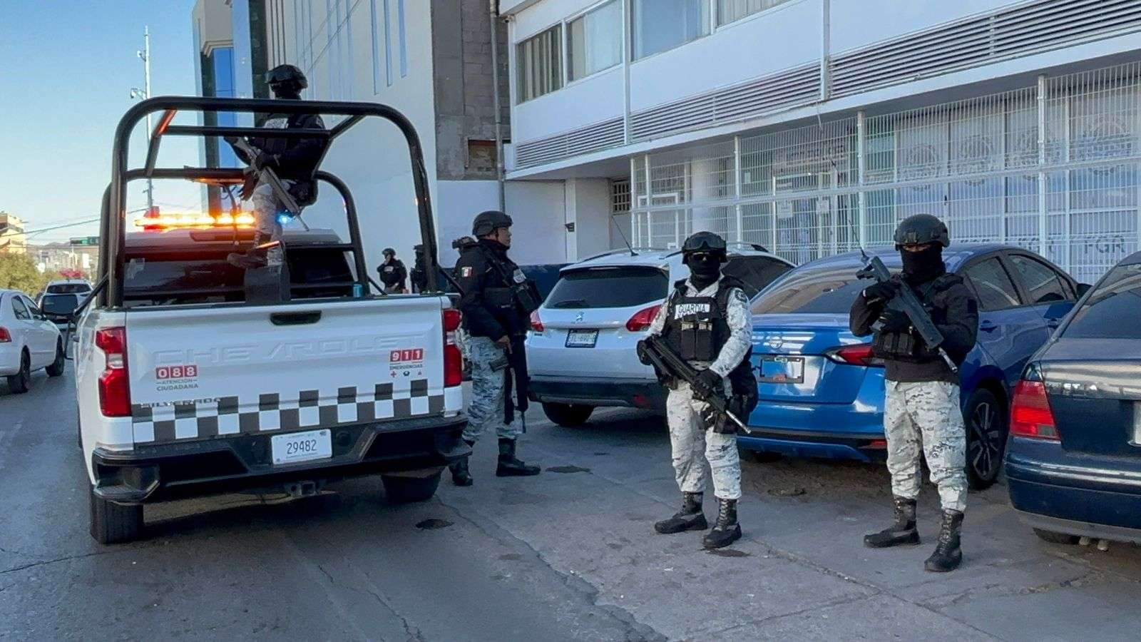 Detiene FGR a Duarte