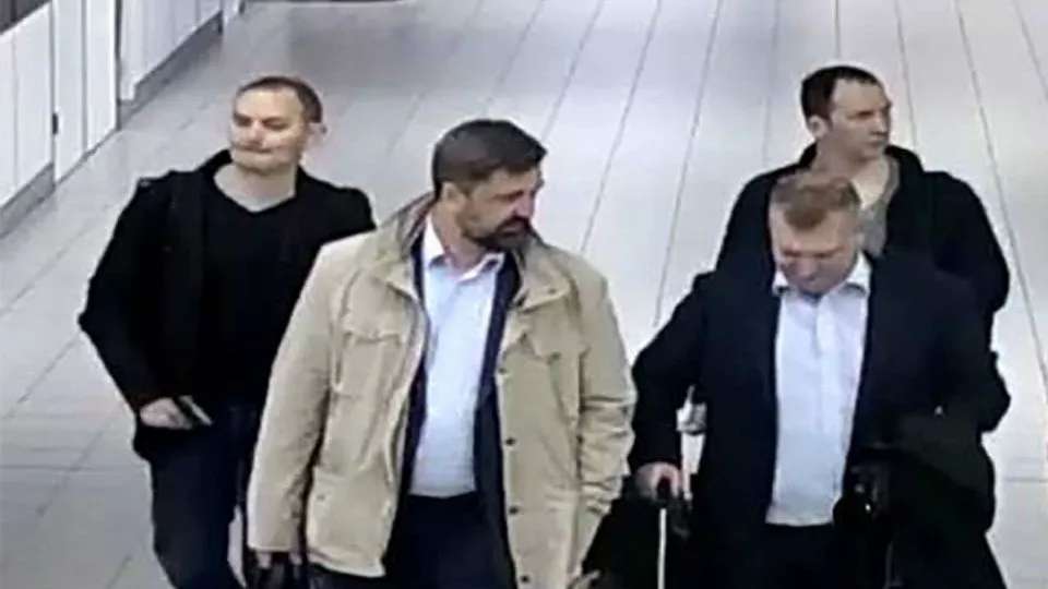 Acusa EU a México de hospedar a espías rusos 
