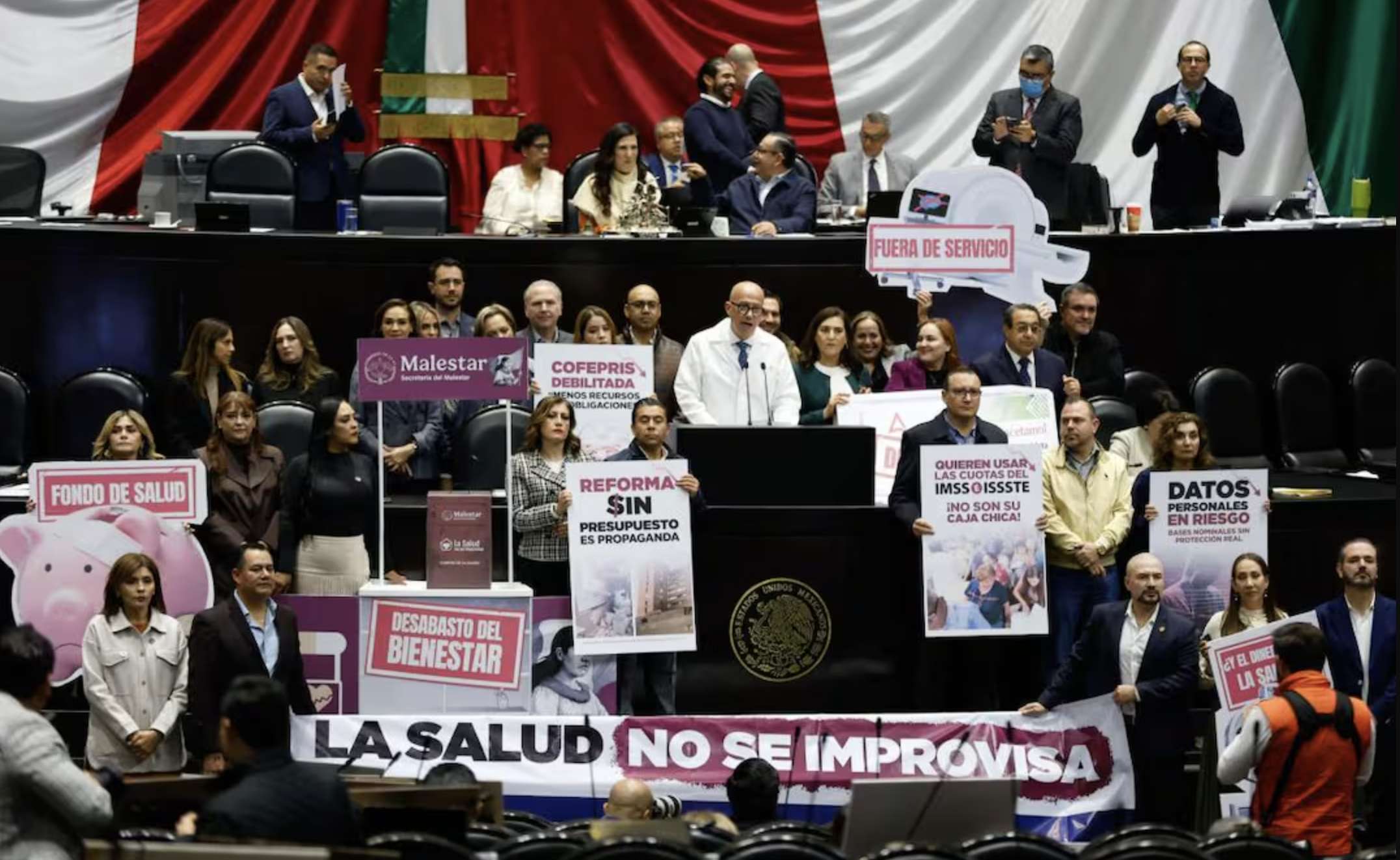 Aprueban hasta 8 años de cárcel por vender o producir vapeadores