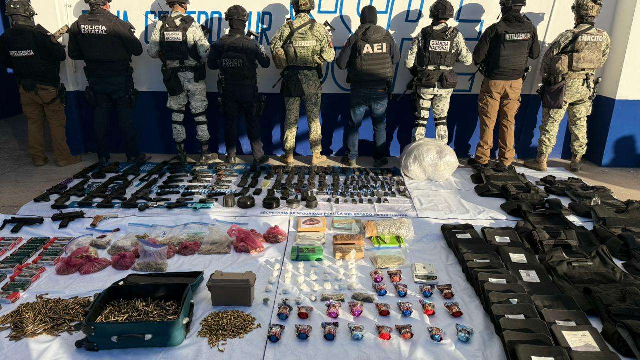 Decomisan armas y drogas en operativo en Aquiles Serdán