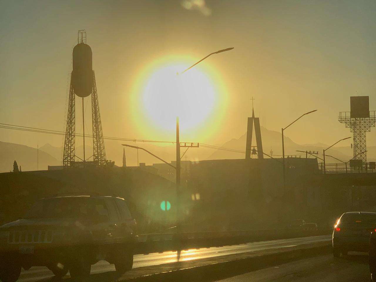 Amanece despejado con temperatura de 5 grados centígrados 
