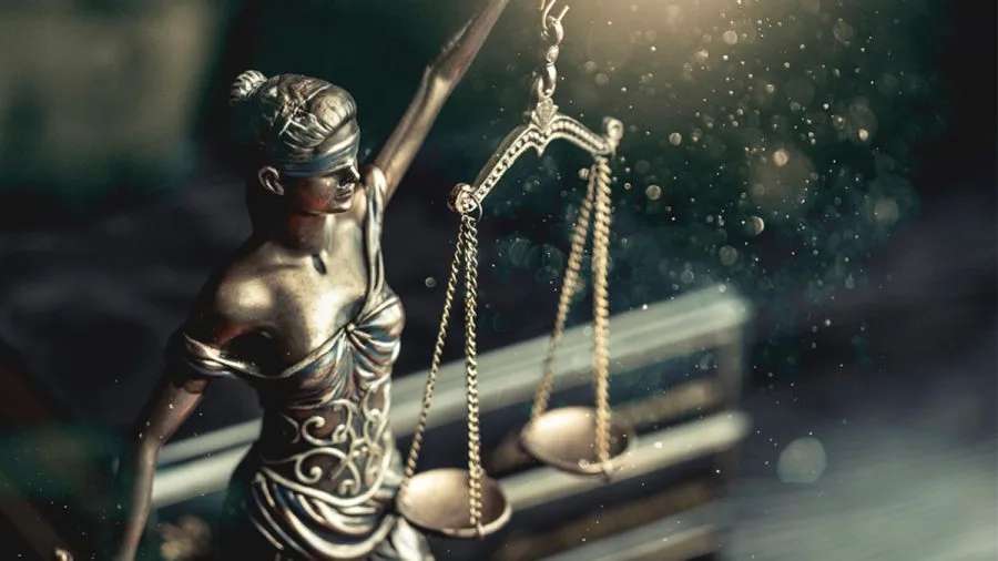 Coridh: extemporánea y oportunista
