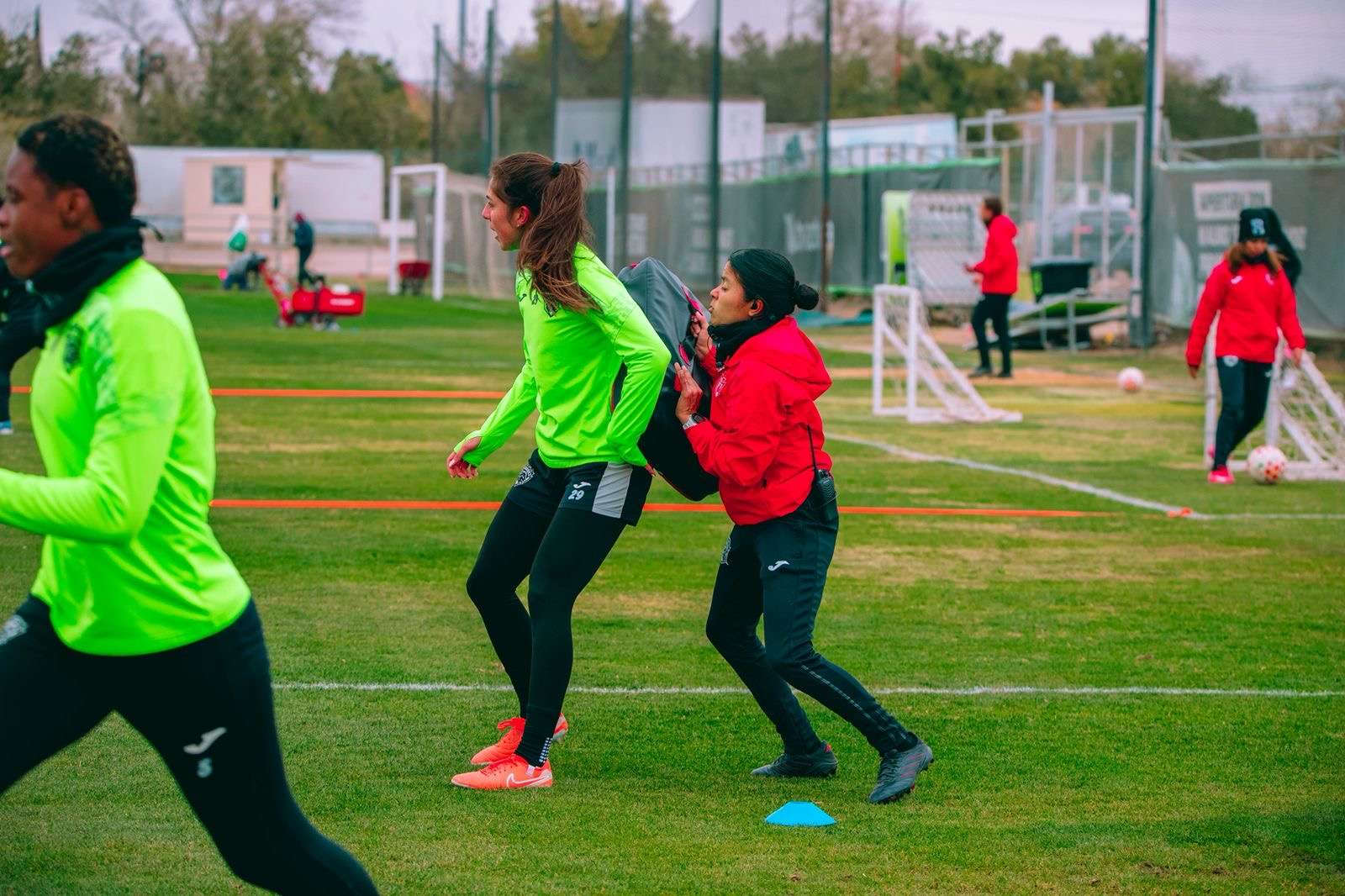 Continúa Bravas pretemporada con la mira en el Clausura 2026