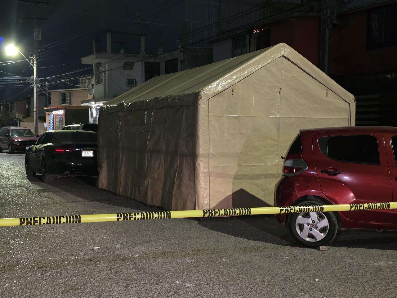 Lesionan a 3 hombres por ocupar su estacionamiento en Año Nuevo