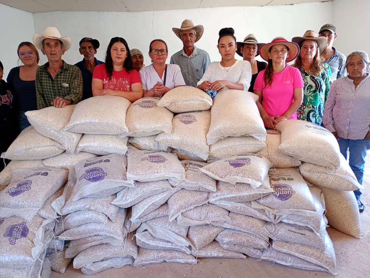Distribuyen más de 2 mil toneladas de grano durante 2025 en la Sierra