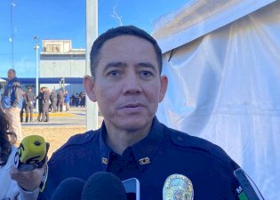 Solo 10 de mil 400 policías reprobaron exámenes de confianza: Salas 