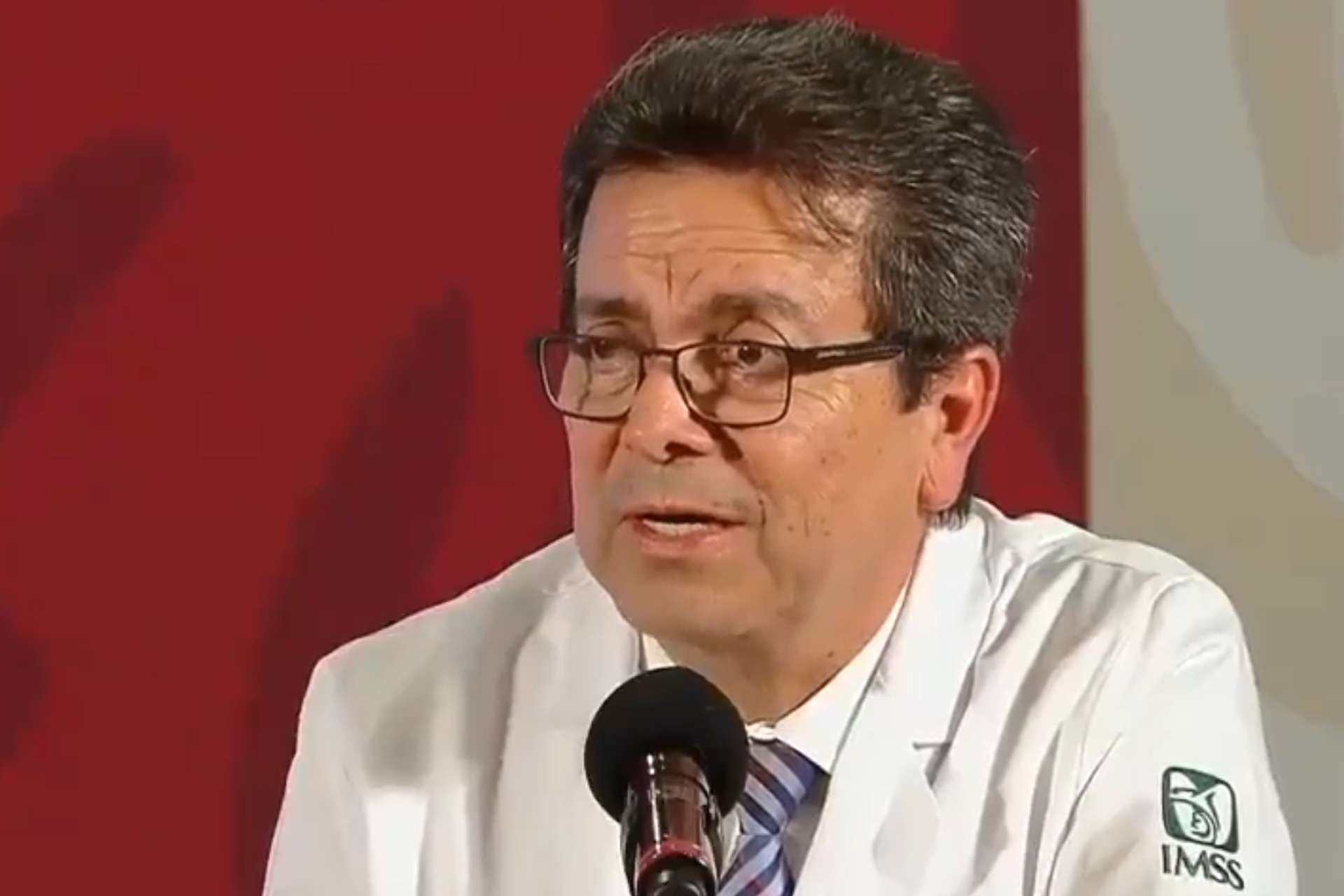 Designan a Víctor Hugo Borja nuevo titular de la Cofepris