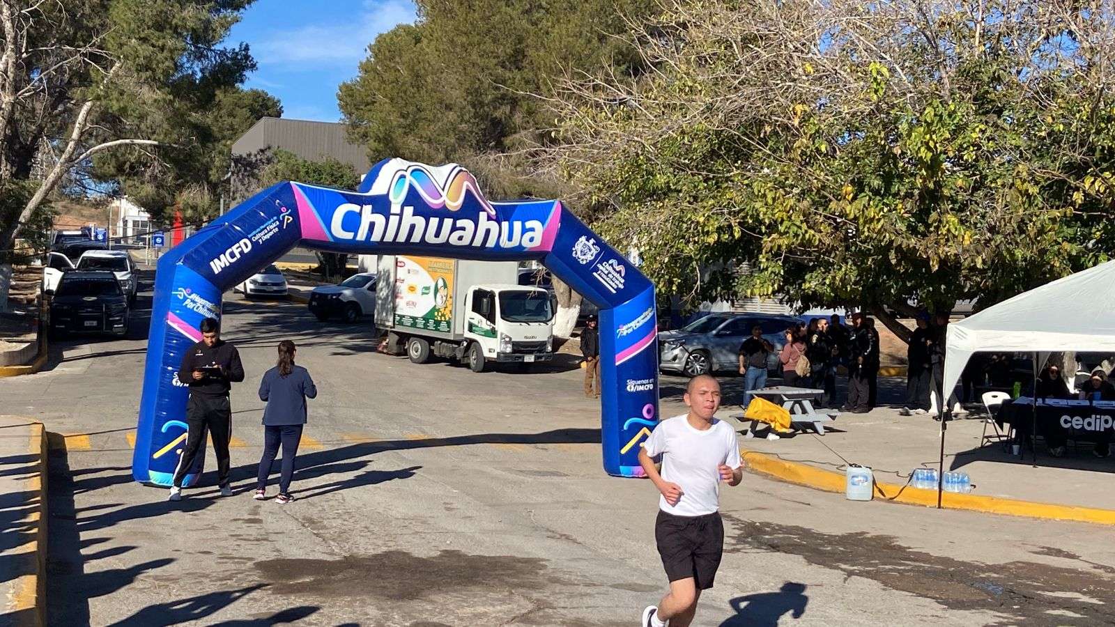 Celebran Día del Policía con menudo y actividades deportivas