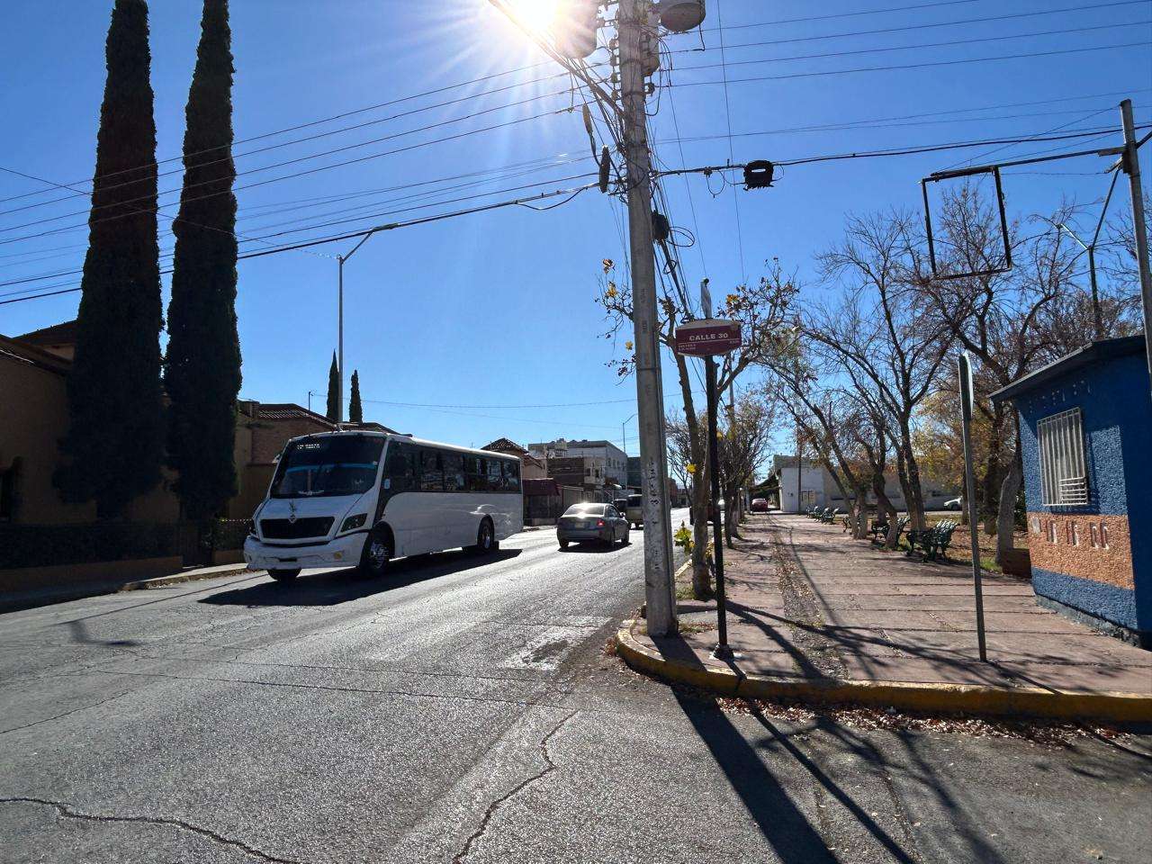 Exigen vecinos de la Santa Rita regreso de rutas de transporte público