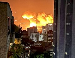 Bombardean Caracas en medio de las tensiones con EU