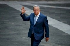 Por ahora no le mando un abrazo dice López Obrador a Trump 