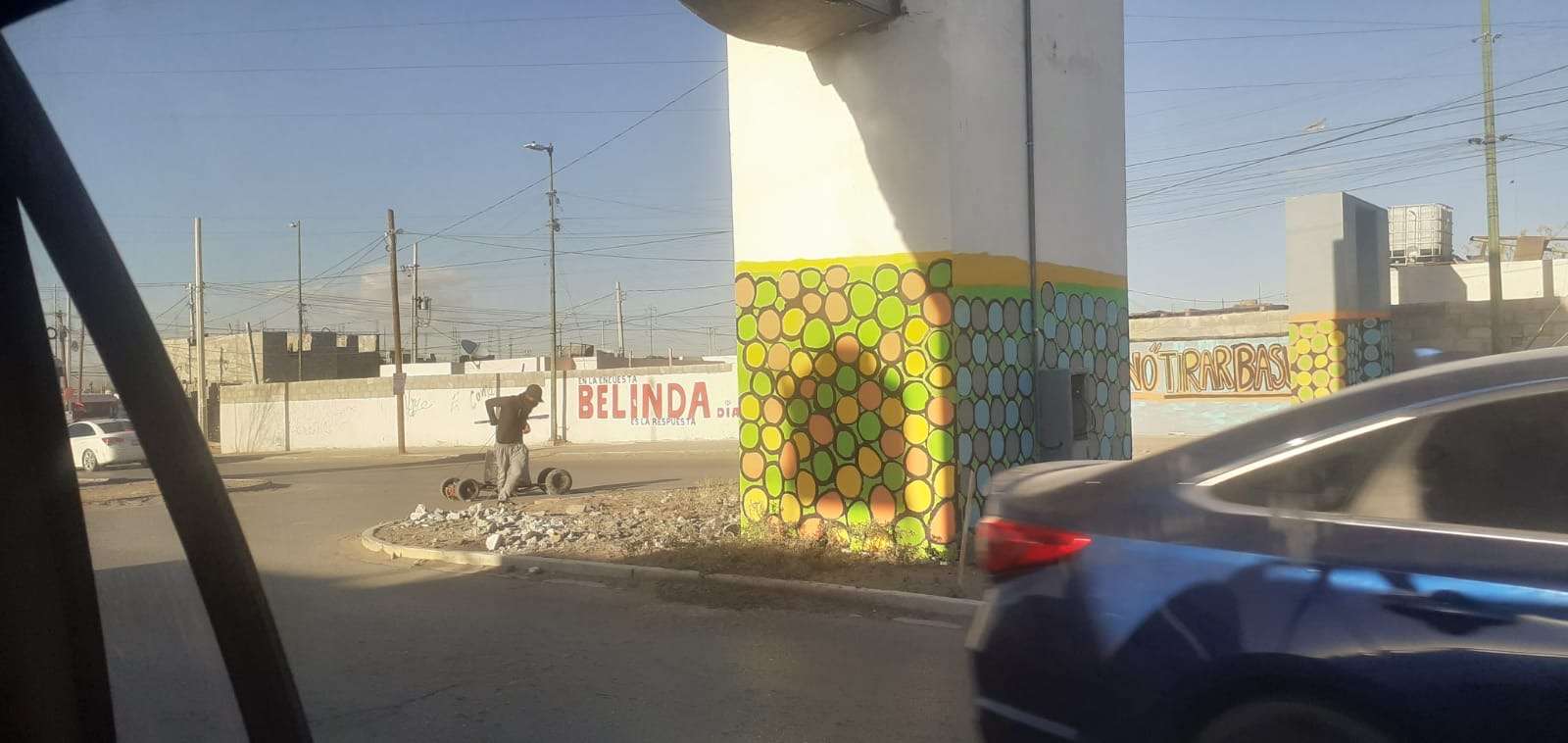 Denuncian reincidencia en tiradero de escombro en Arecas II