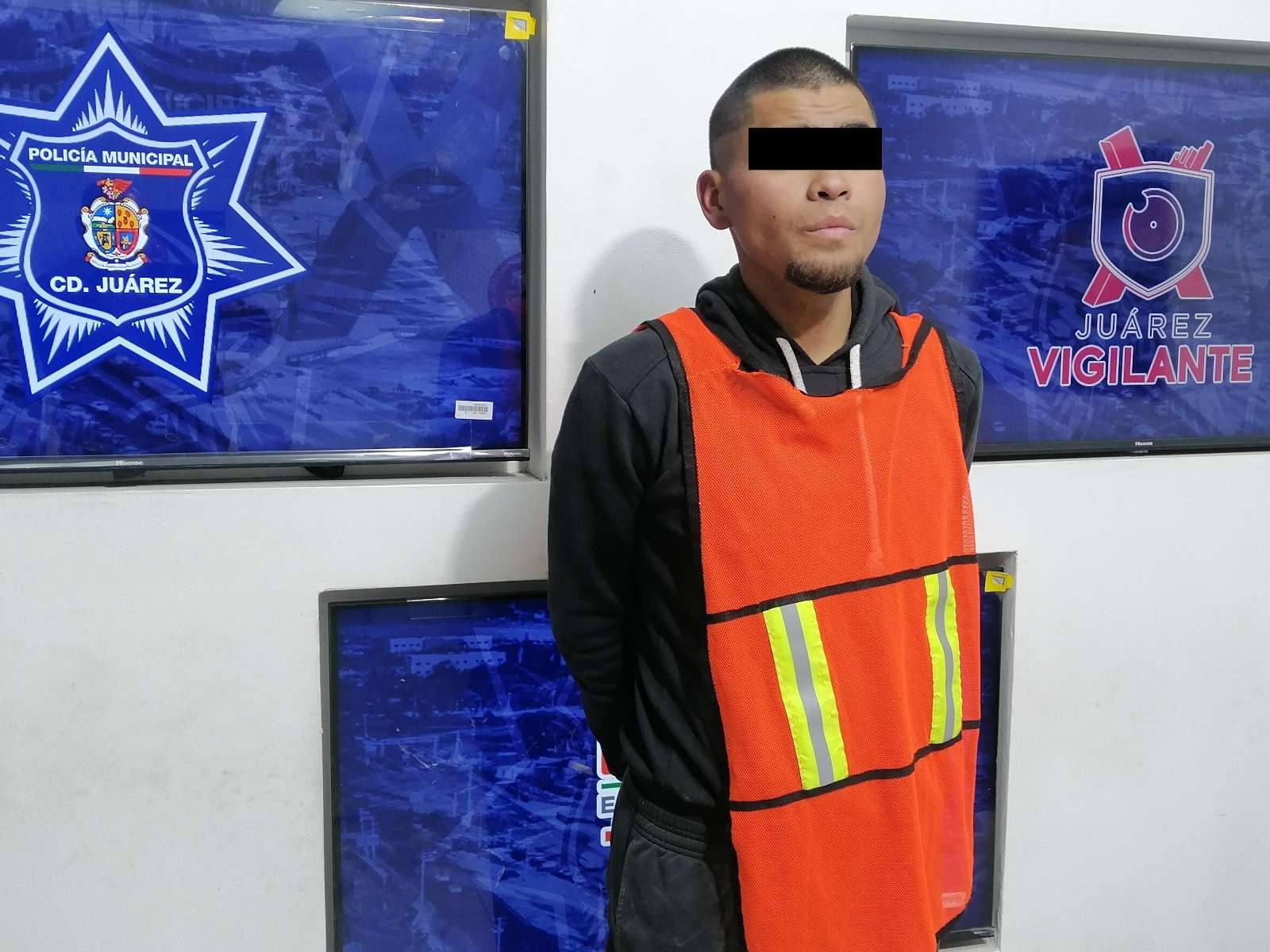 Detienen a sujeto con cristal; lo investigan por robo con violencia 