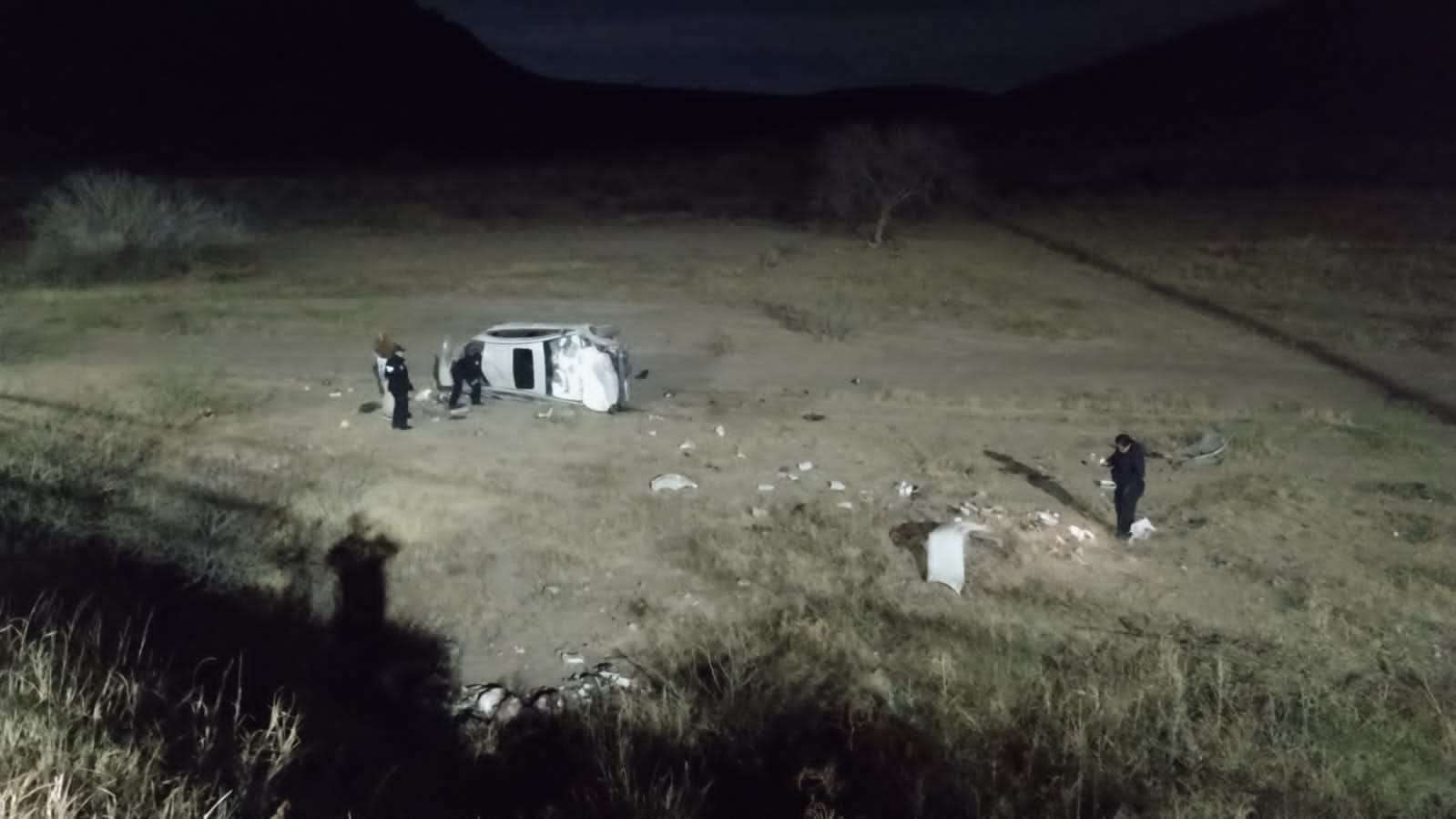 Pierde el control y vuelca en el periférico R. Almada