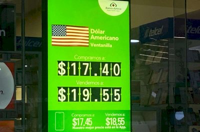 Sigue el dólar en $19.55 en Banco Azteca