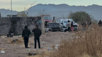 Hallan 2 calcinados dentro de un vehículo en Praderas del Sur