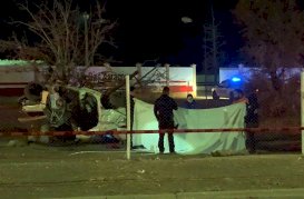 Mueren 2 al volcar vehículo en Ojinaga