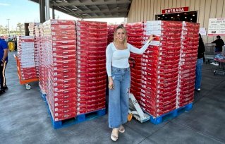 Compra mil roscas para revenderlas y se hace viral