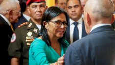 Acusa Corina Machado a Delcy Rodríguez de ser aliada de Irán y Rusia
