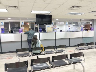 Establece Hacienda descuento del 50% en tenencia vehicular hasta febrero