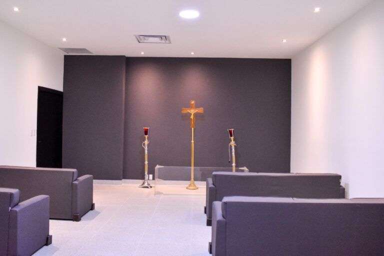 Revisan licencias de funerarias en Juárez