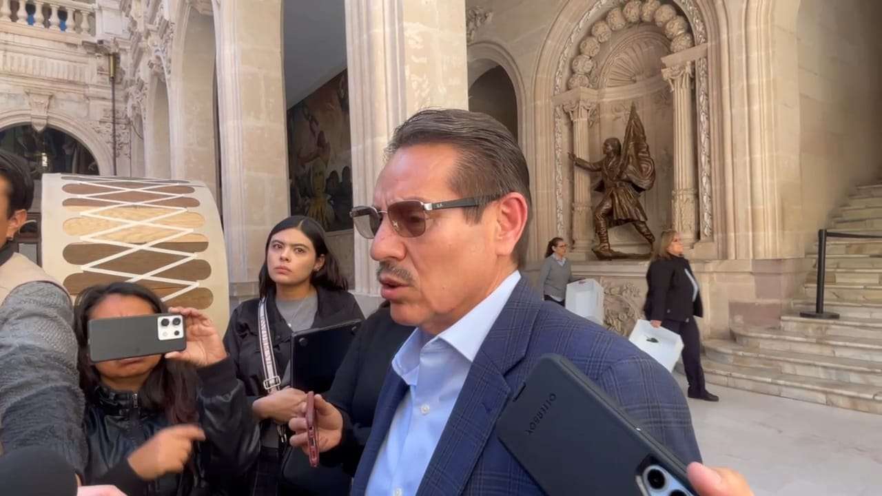 Pide Hacienda no usar coyotes en regularización vehicular