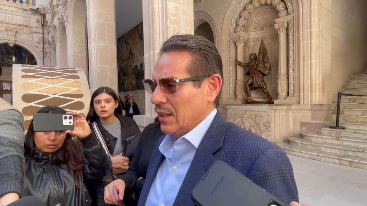 Pide Hacienda no usar coyotes en regularización vehicular