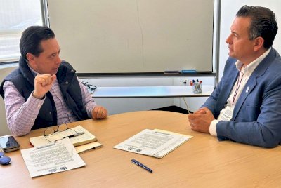 Gestiona Alcalde entrega de tramo carretero para modernizar acceso al aeropuerto 