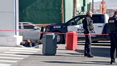 Muere por infarto fulminante en la avenida Pacheco